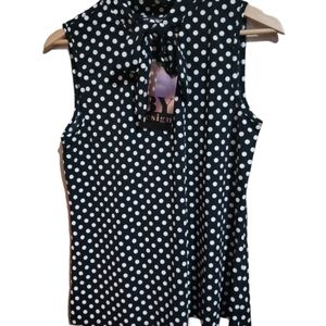 By design Sleeveless top